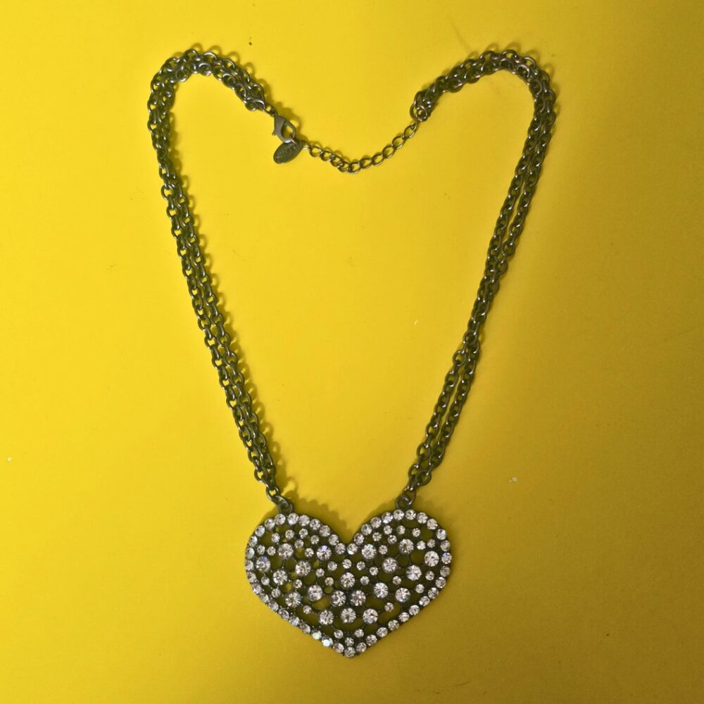 Claire's Rhinestone Heart Necklace - Picture 1 of 4